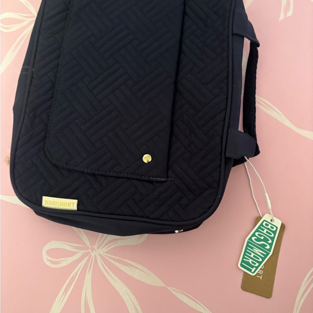 BAGSMART Black Quilted Backpack